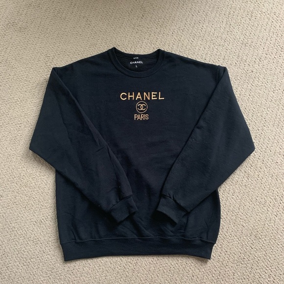chanel crewneck